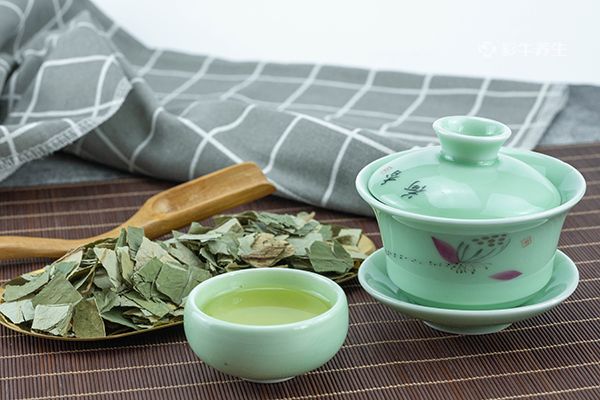 荷叶茶的功效与作用及禁忌症 荷叶茶的好处与禁忌